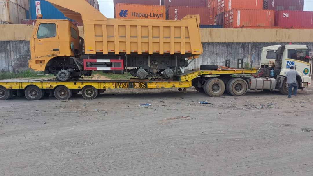 Heavy Cargo Transportation - View 2